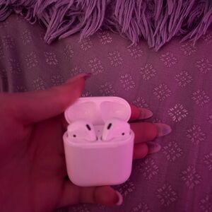 airpods first gen